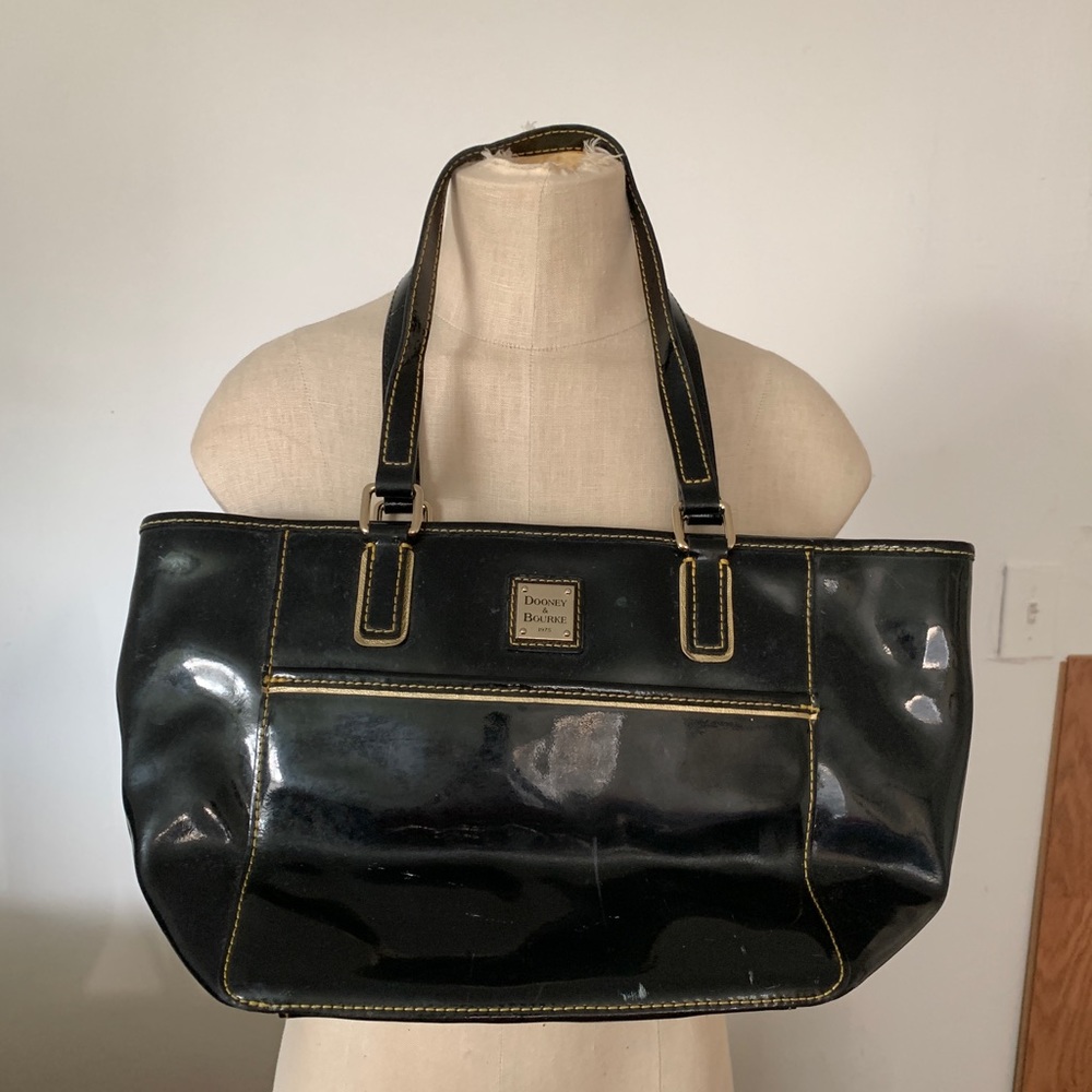 dooney and bourke purse